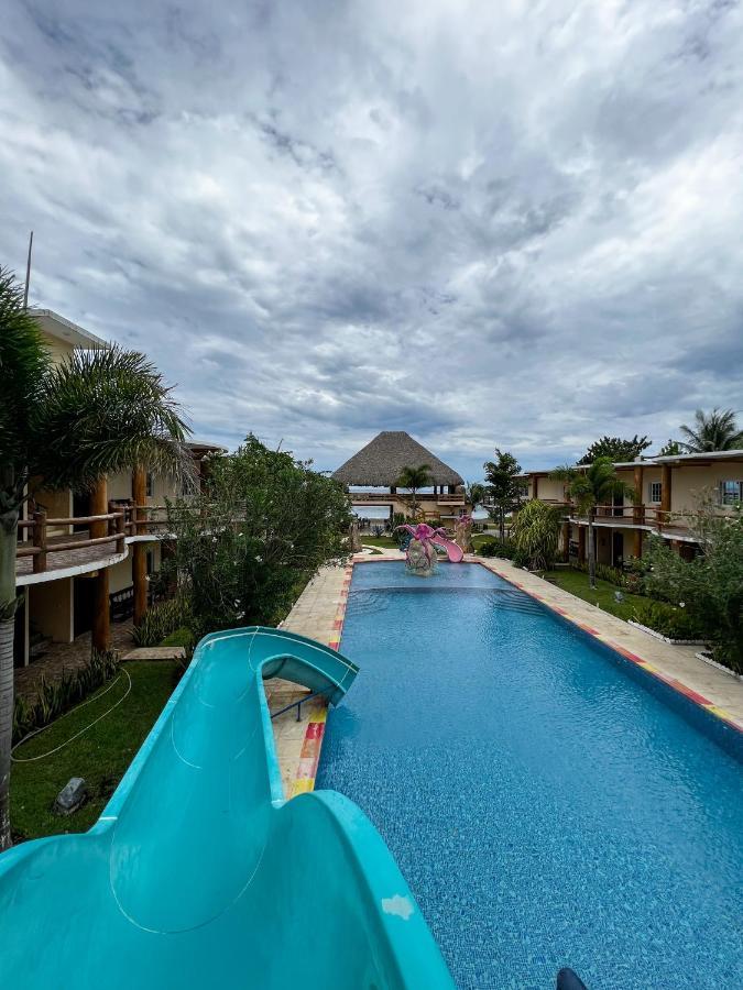 Hotel Pazifico En Monterrico Exteriör bild