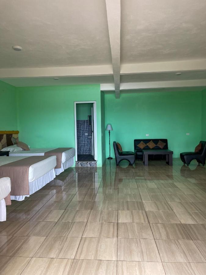 Hotel Pazifico En Monterrico Exteriör bild